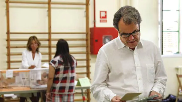 Artur Mas en el colegio electoral el pasado 26-J