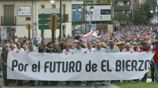 'Por el futuro del Bierzo ', el lema de la manifestación en Ponferrada