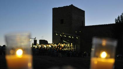 Veinticinco años de conciertos a la luz de las velas en Pedraza