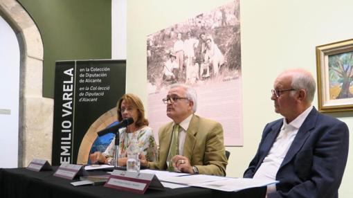 Perezgil, Asencio y Monllor, en la presentación de la muestra.