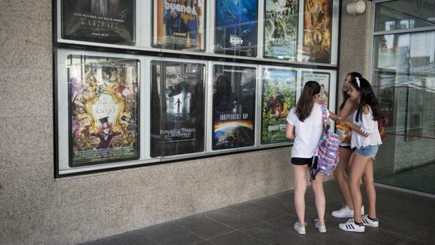 Cines de Orense, Pontevedra y Vigo vetaron el acceso a niños diabéticos con su merienda