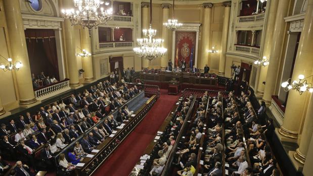 El PP cede un puesto al PNV en la Mesa del Senado y García Escudero es elegido presidente