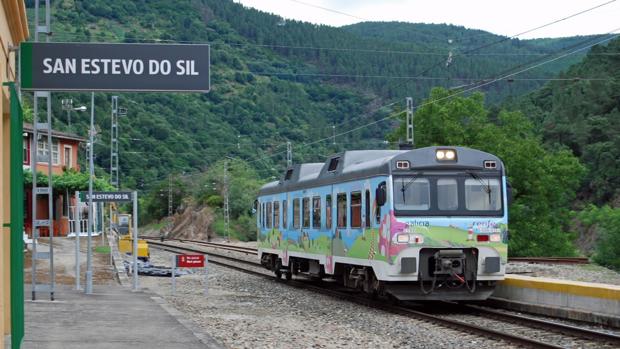 Un tren para disfrutar del paisaje