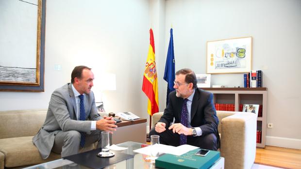 Javier Esparza y Mariano Rajoy, reunidos