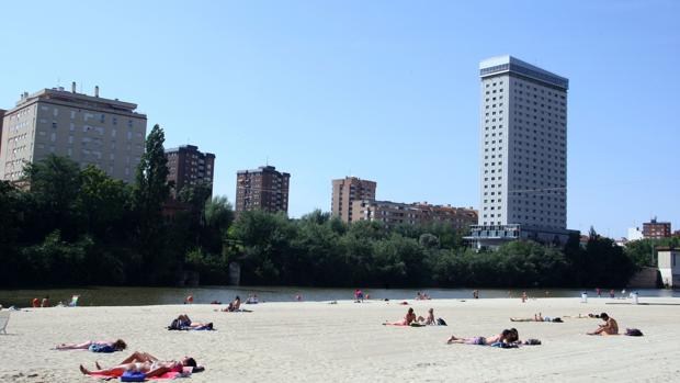 La playa de Las Moreras en Valladolid, una de las provincias que registrará las temperaturas más altas