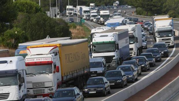 Mueren 12 personas en accidentes de tráfico este fin de semana