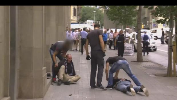 Detenidos cinco «Pink Panthers» durante un atraco en una joyería de Paseo de Gracia