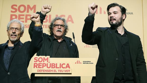 Vidal, junto a Tardà y Rufián, en un mitin de ERC