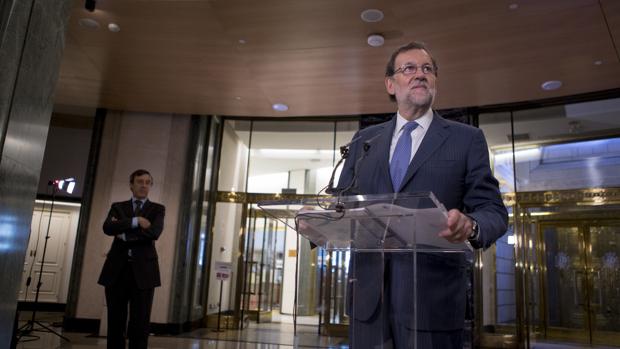 Mariano Rajoy da explicaciones a la prensa tras su primer encuentro con Rivera