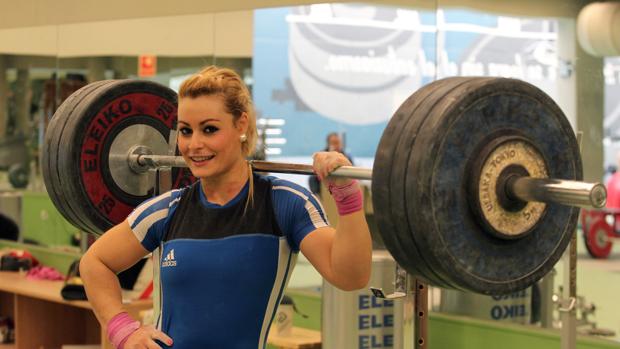 Lidia Valentín recibe la medalla de bronce