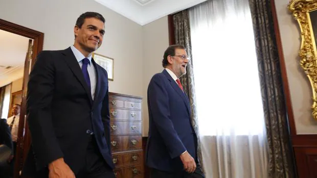 Pedro Sánchez y Mariano Rajoy se reunieron en el Congreso el 2 de agosto