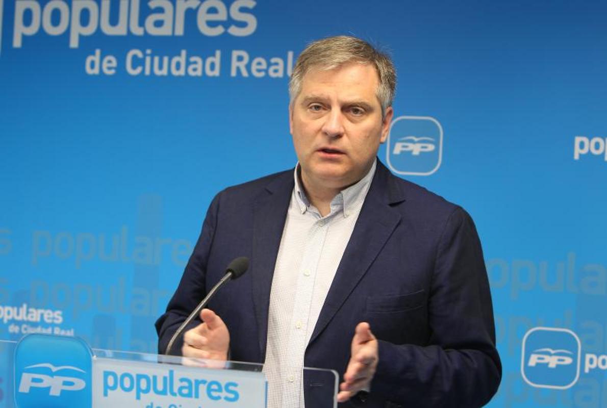 Francisco Cañizares expone el próximo trabajo parlamentario