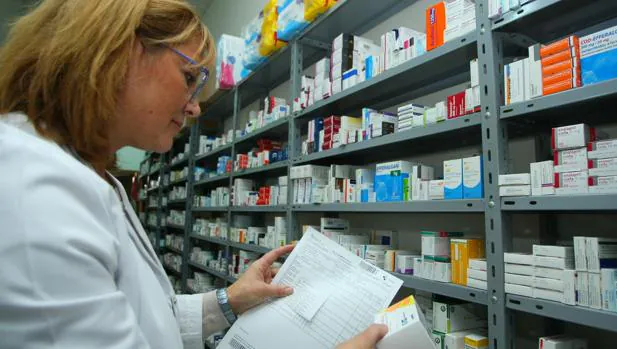 Los farmacéuticos de Castilla y León han realizado un estudio sobre el uso de medicamentos