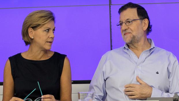 Mariano Rajoy , junto a María Dolores de Cospedal en el Comité del PP