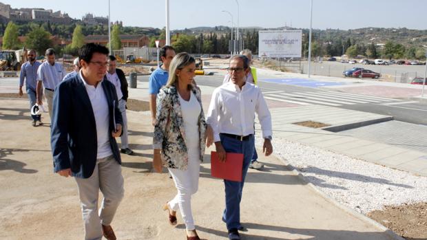 Milagros Tolón ha visitado las obras de la avenida de Amértica