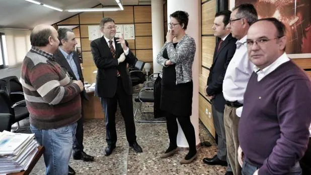 Ximo Puig con representantes sindicales y de AERTE