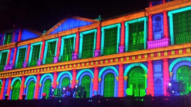 Iluminación de la fachada del ayuntamiento de Toledo durante «Luz Toledo