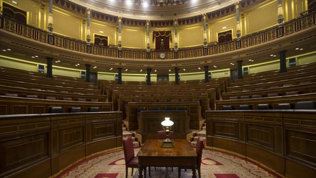 Pastor convoca el pleno para que Guindos explique el caso Soria el día 27, tras las elecciones vascas y gallegas