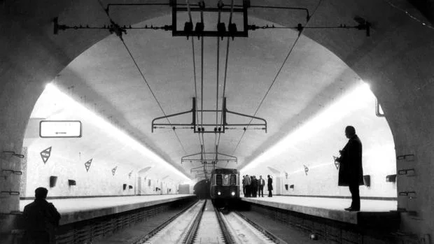 Imagen de archivo del Metro de Madrid desde el interior de un túnel