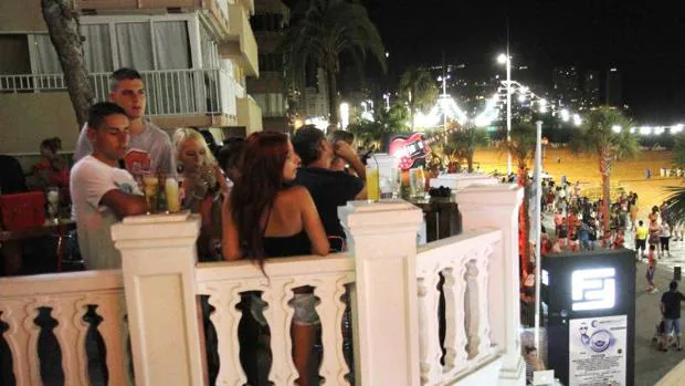 Cinco sitios donde merece la pena pasar al menos una noche en la provincia de Alicante
