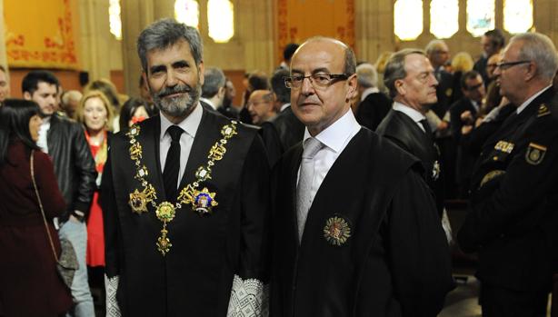 Barrientos (d), junto al presidente del supremo y del CGPJ, Carlos Lesmes
