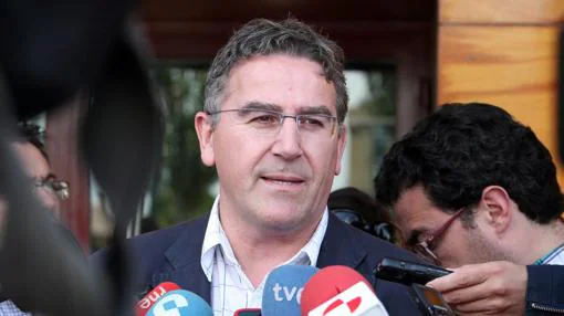 Tomás Blanco fue Secretario Provincial en Ávila hasta que se produjo la misma situación