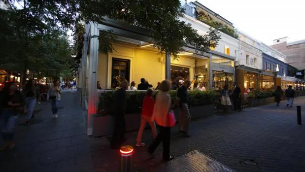 El entorno de la calle Jorge Juán, en plena Milla de Oro, es una de las zonas con más densidad de restaurantes de la capital