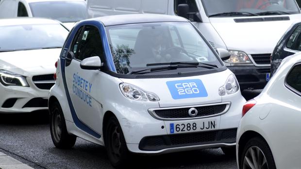 Un Smart Fortwo ED, perteneciente a la flota de Car2go, en Madrid