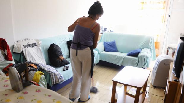 En Aragón hay más de 12.000 mujeres dadas de alta en la Seguridad Social como empleadas de hogar