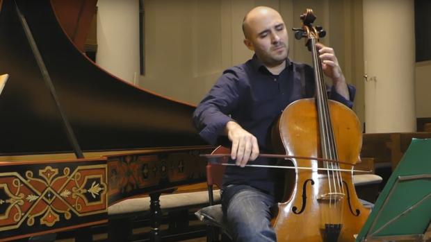 El violonchelista Guillermo Turina presenta su nuevo disco en la Biblioteca del Alcázar