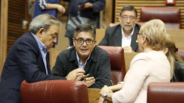 El PSPV defiende la «responsabilidad» de los diputados valencianos al votar abstención