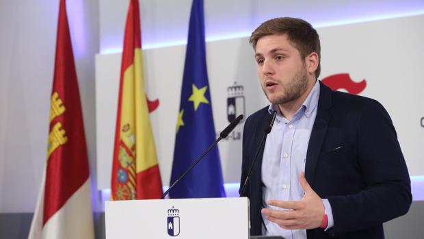 El portavoz regional, Nacho Hernando, durante la rueda de prensa para dar a conocer los acuerdos del Consejo