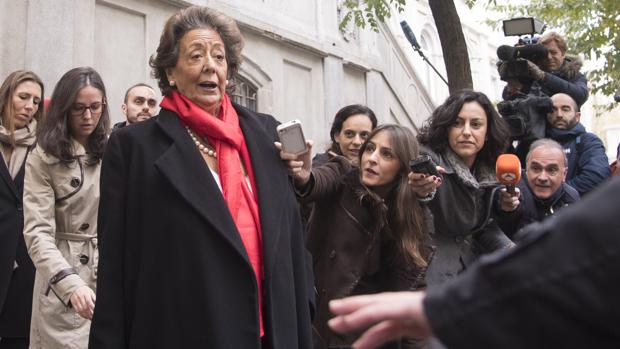 Rita Barberá, ayer, tras declarar ante el Supremo