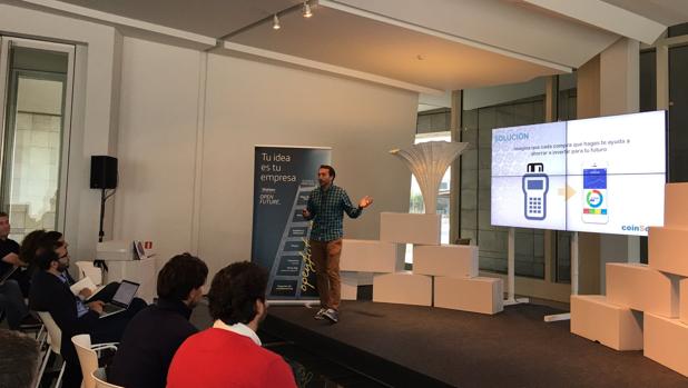 Momento de la presentación de la aplicación, en el Galicia Open Future