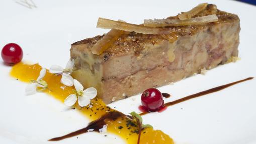 Terrina de foie con limón confitado y mermelada de mango del menú de Nochevieja del Hotel Wellington