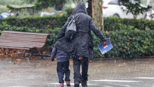 Imagen de la jornada de lluvias de ayer en Valencia