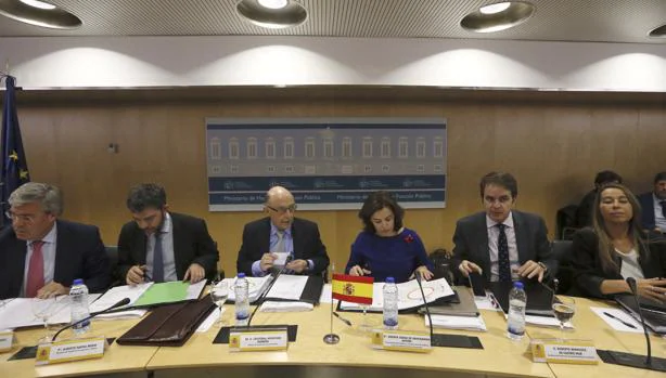 Inicio de la reunión del Consejo de Política Fiscal y Financiera