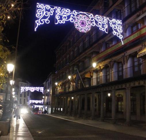 Toledo inaugura la Navidad