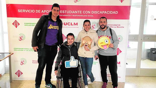 El servicio universitario de apoyo a la discapacidad cumple un sericio de gran valor