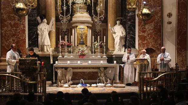 El cardenal Cañizares, durante la vigilia juvenil de la Inmaculada Concepción