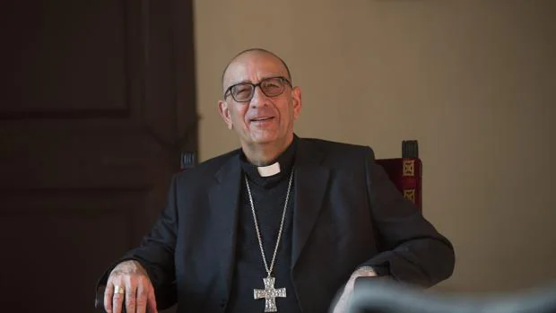 El arzobispo Omella y Cáritas reclaman al Parlament aplicar la renta mínima garantizada
