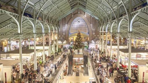 Imagen de la decoración del Mercado de Colón estas Navidades