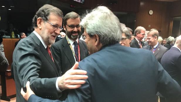 Rajoy y Costa invitan a sus socios europeos a un almuerzo ibérico por los 30 años en la UE