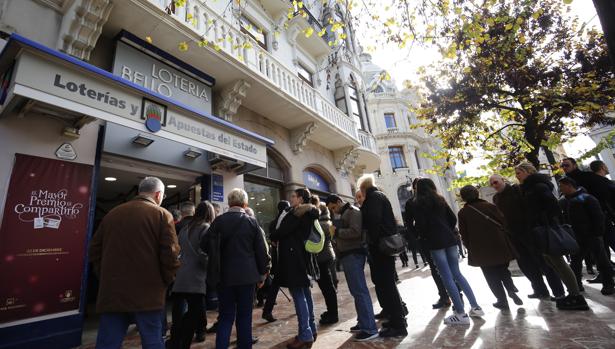 Imagen de una administración de Loterías y Apuestas del Estado en Valencia tomada este miércoles