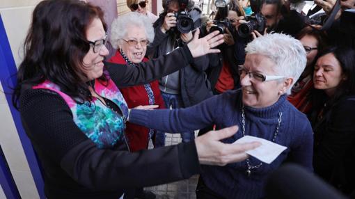 Imagen de la celetración de uno de los quintos premios en Valencia