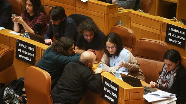 Si se cumple la iniciativa de la Cámara gallega, hombres y mujeres percibirán igual salario por el mismo trabajo