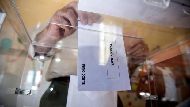 El Defensor del Pueblo pidió reforzar el derecho de los discapacitados en el sistema electoral