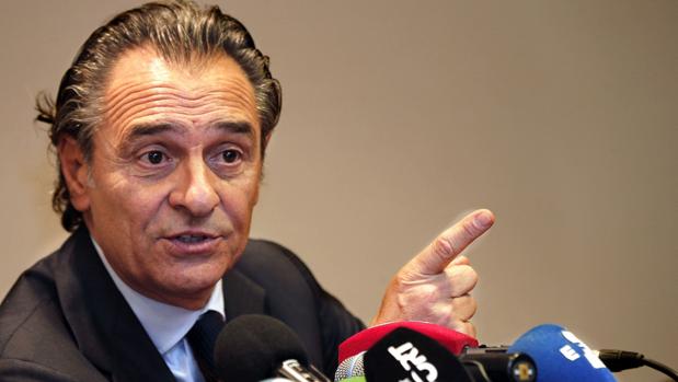 Imagen de Cesare Prandelli en la rueda de prensa convocada este sábado