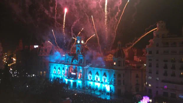 Imagen de la fiesta de Nochevieja del Ayuntamiento de Valencia