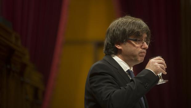 Puigdemontl, en una sesión en el Parlamento catalán